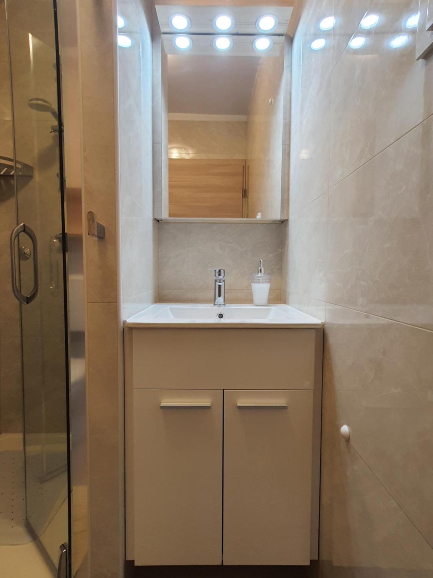 Apartments Vesna Avsec - Krk Town Habitación foto